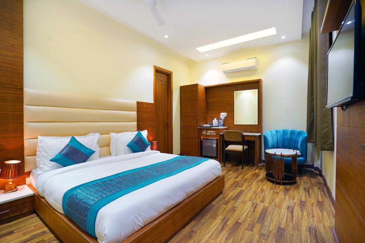 Hotel Aura Grand By Levelup Hotels 암리차르 외부 사진