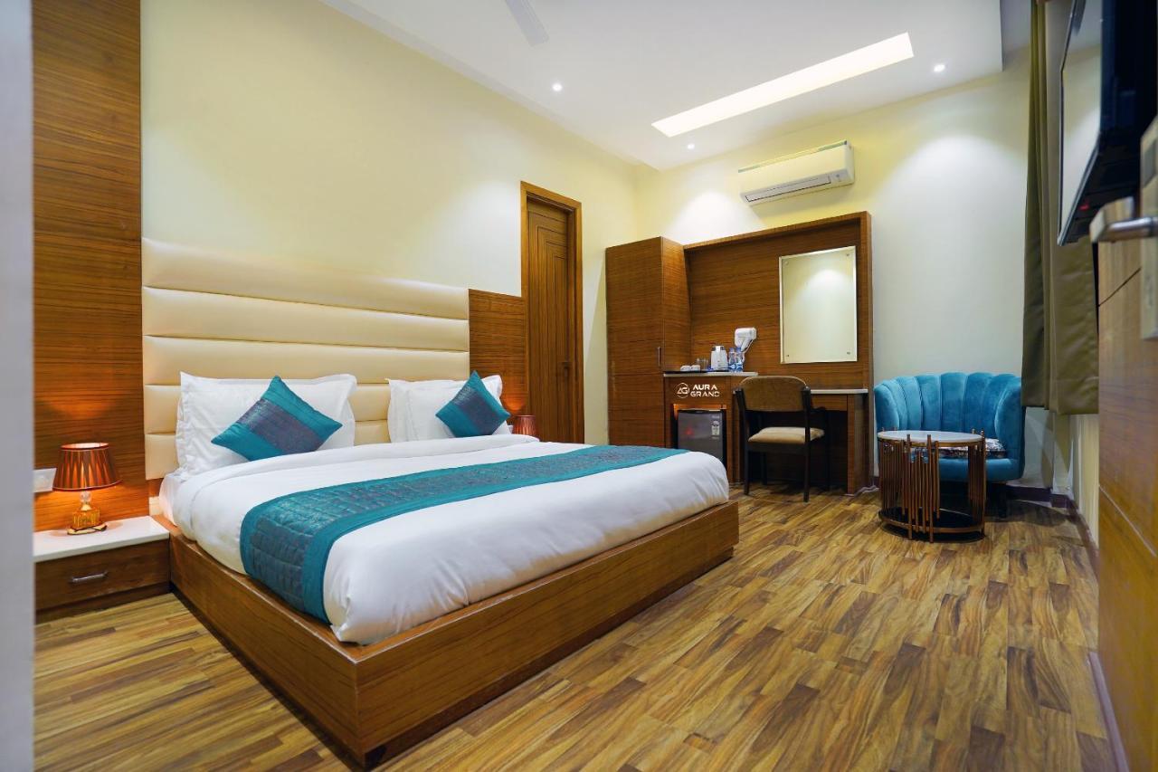 Hotel Aura Grand By Levelup Hotels 암리차르 외부 사진